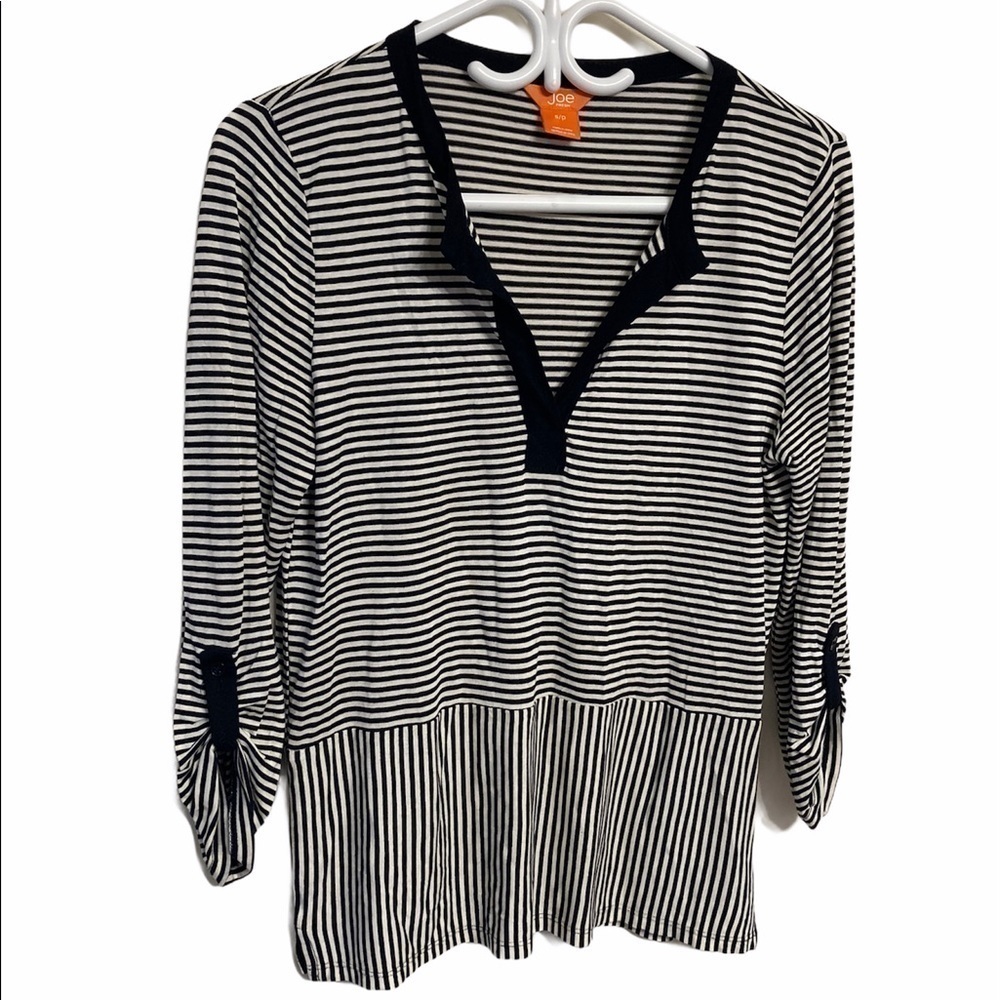 🌸3/$20 Joe Fresh shirt